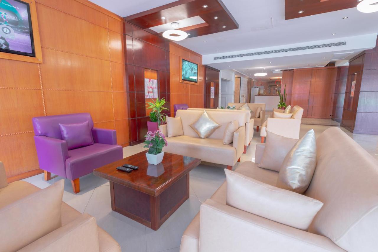 Praha Hotel Jeddah Bagian luar foto