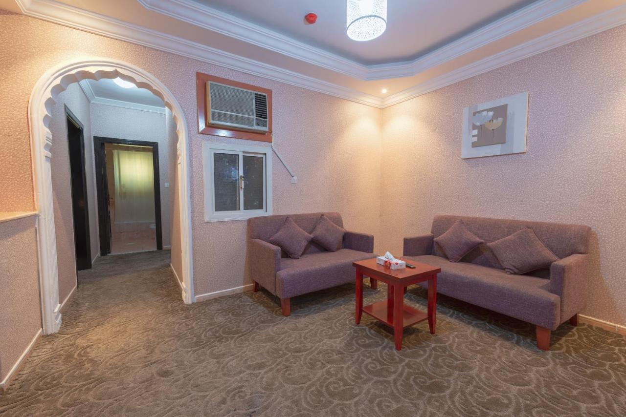 Praha Hotel Jeddah Bagian luar foto